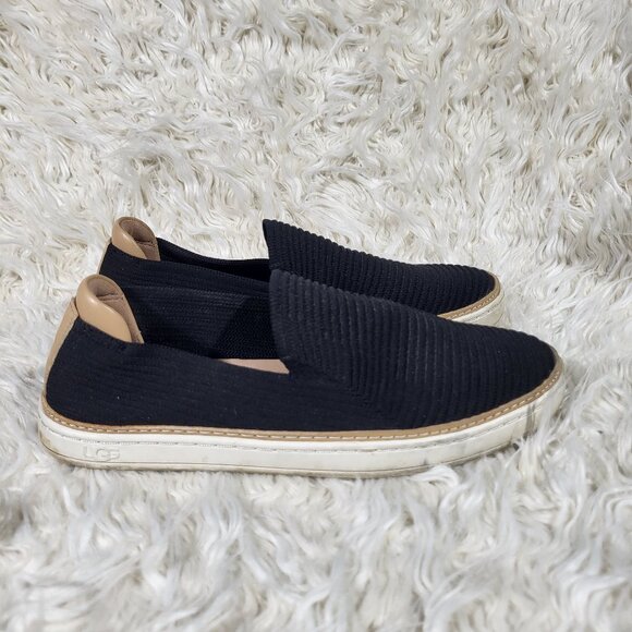UGG Women's Black Ribbed Slip-On Loafers Size 6.5 - Picture 3 of 9